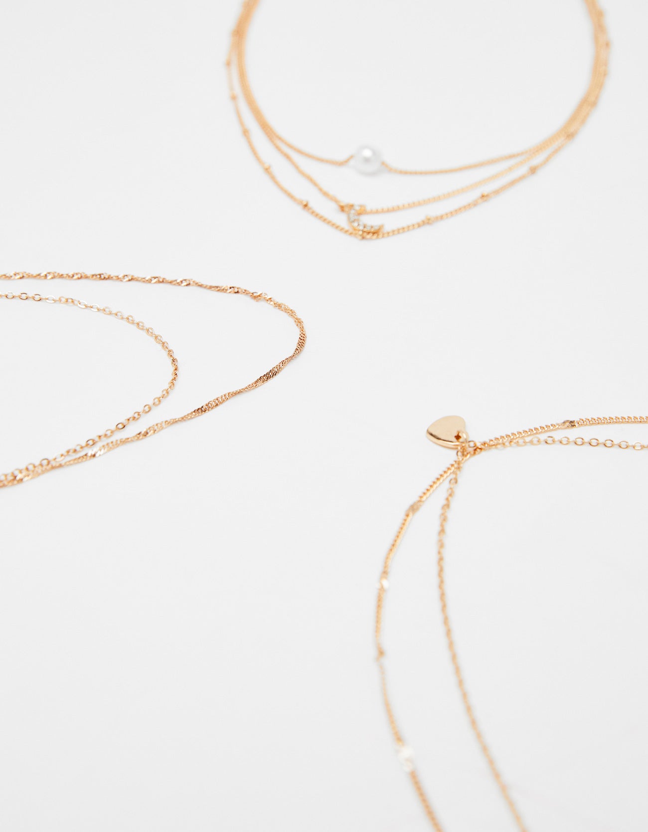 Multi-chain necklace